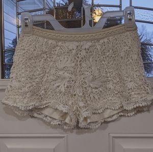 Cream Lace Shorts